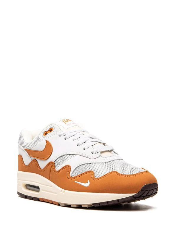NIKE AIR MAX 1 X PATTA MONARCH SNEAKER