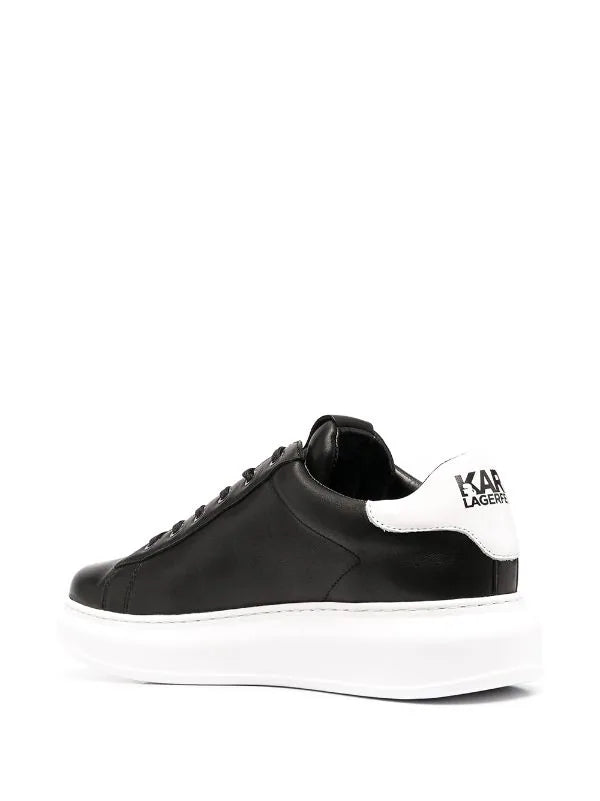 Karl Lagerfeld
low-top logo sneakers