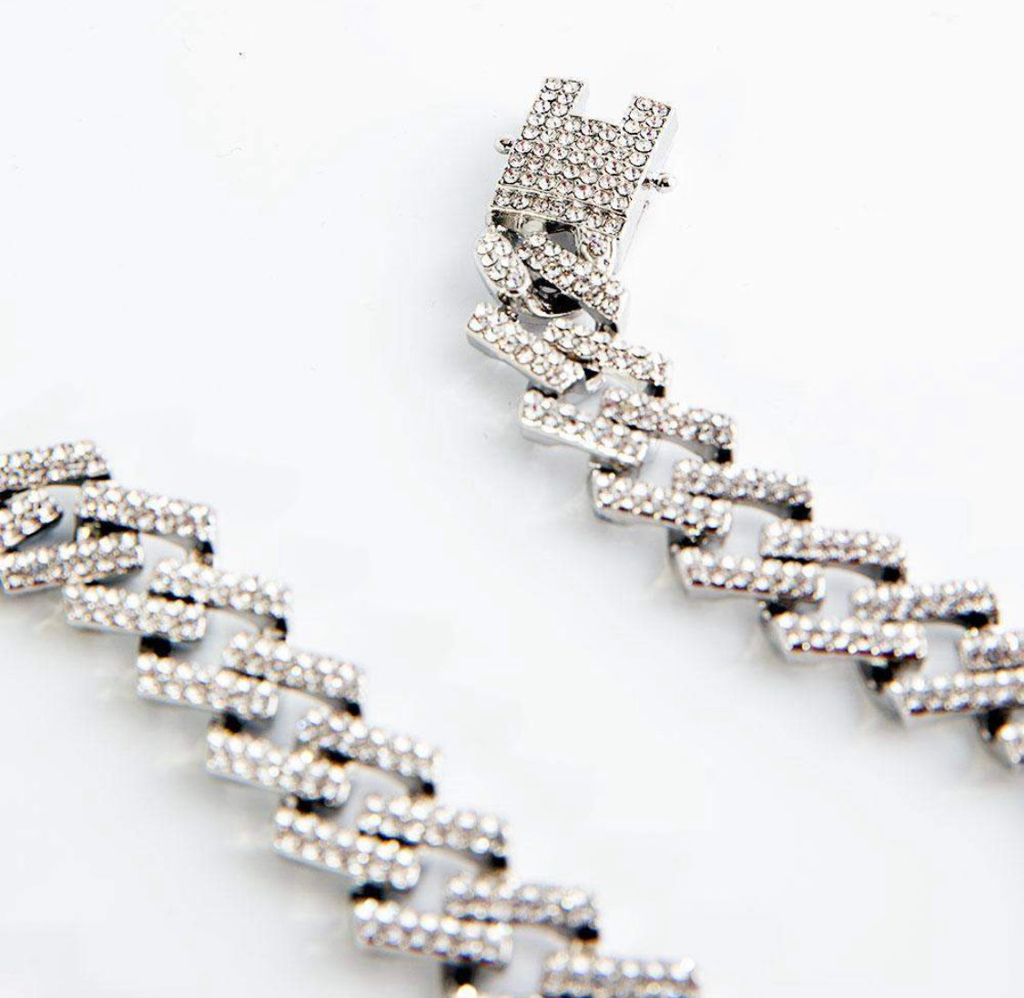 Iced Out Silver Cuban Chain in Zirconia Jewels - 0000Art